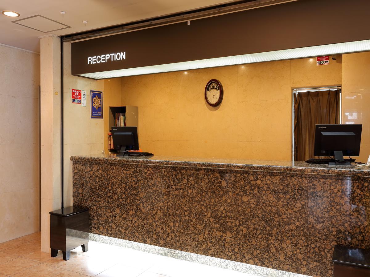 Apa Hotel Tonami Ekimae Dış mekan fotoğraf
