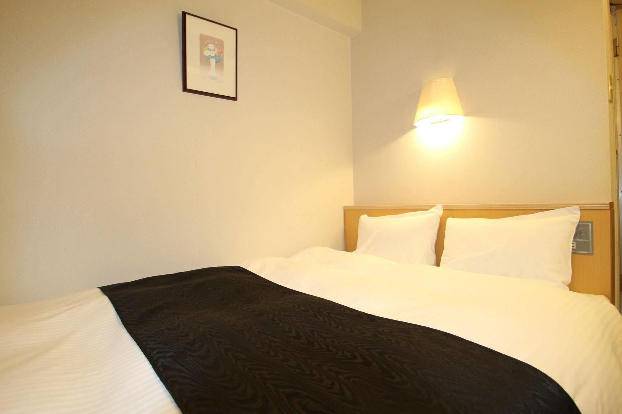Apa Hotel Tonami Ekimae Dış mekan fotoğraf